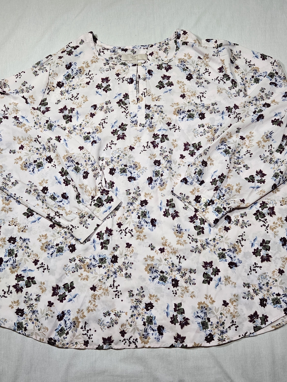 LOFT Plus Women's Floral Long Sleeve Keyhole Blouse White Size 26